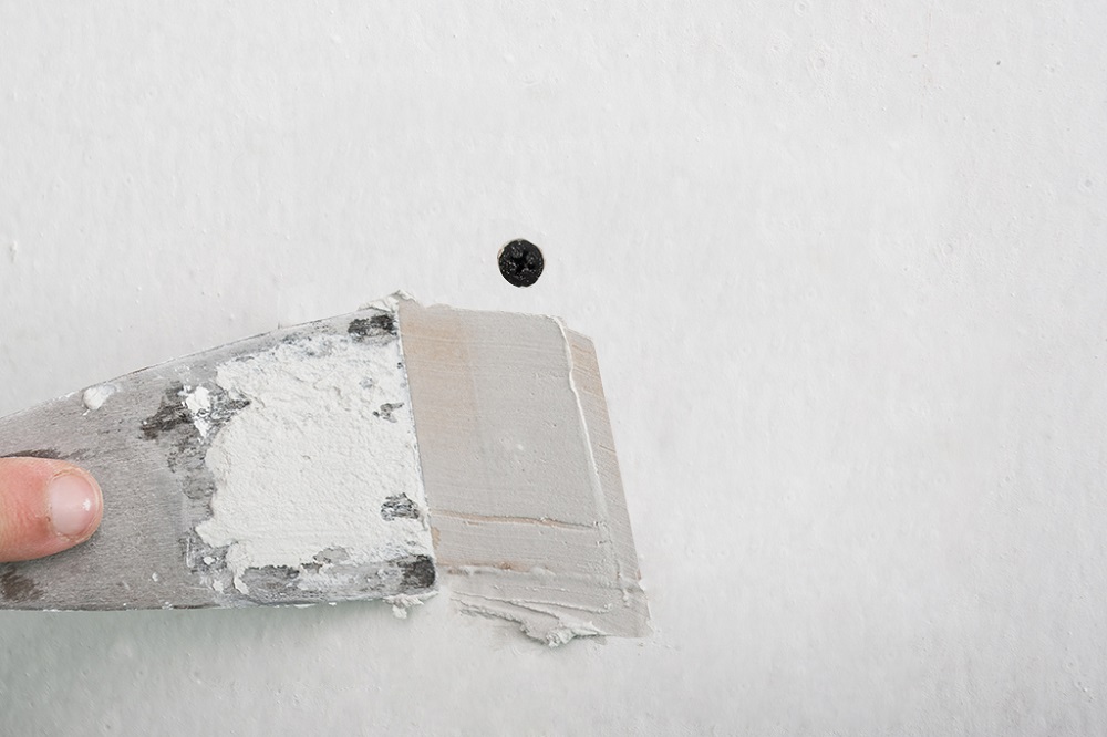 Limpieza a domicilio: Trucos para reparar agujeros en la pared | Domukea